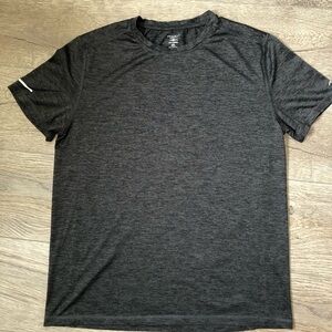Athletic Works Dri-More Men's Size Small Performance T-Shirt